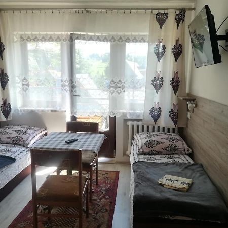 Pokoje Goscinne U Babuni Bukowina Tatrzanska Luaran gambar