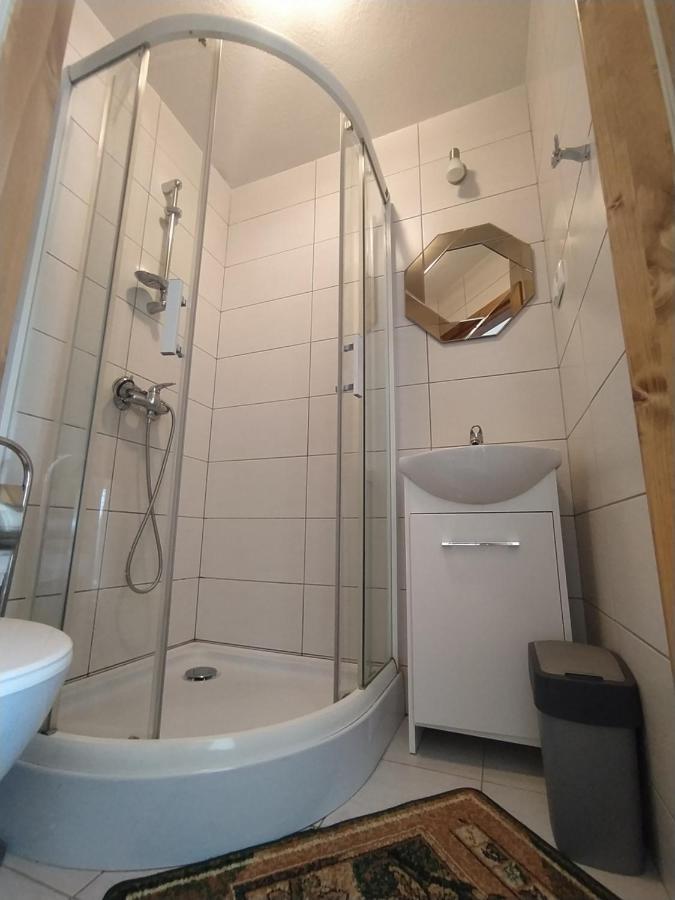 Pokoje Goscinne U Babuni Bukowina Tatrzanska Luaran gambar