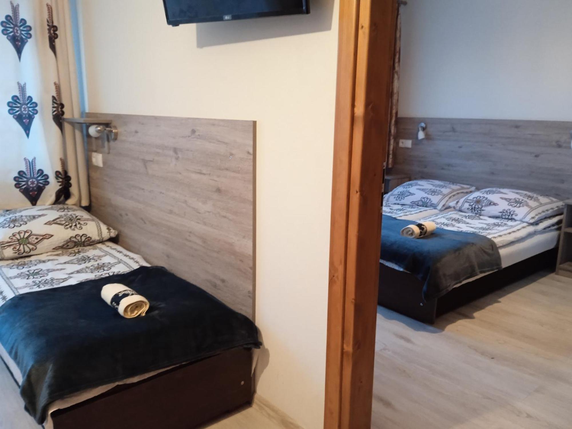 Pokoje Goscinne U Babuni Bukowina Tatrzanska Luaran gambar